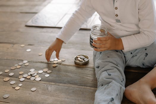 children participating in a savings challenge